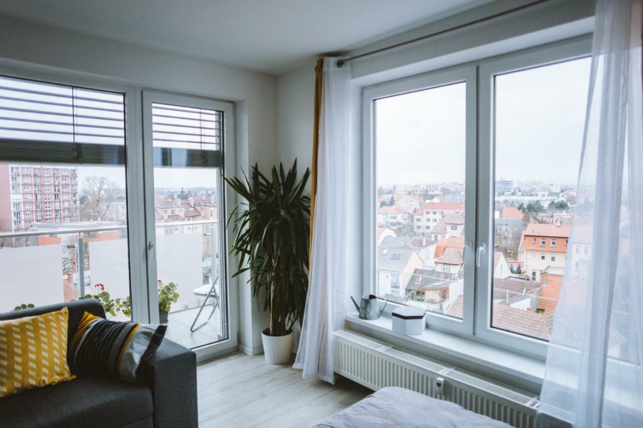Design Apartment, The City Centre Close To The Health Spa Piest'any Exterior foto